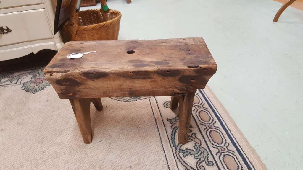 Miss Ellies Antiques, Collectibles and More | 22211 Hwy 6, Manvel, TX 77578, USA | Phone: (281) 585-4494