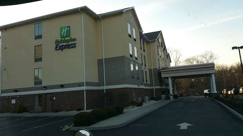 Holiday Inn Express Haskell-Wayne Area | 303 Union Ave, Haskell, NJ 07420, USA | Phone: (973) 839-4405