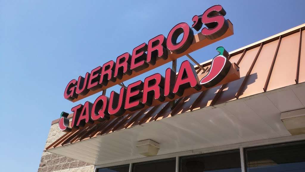 Guerreros Taqueria | 4307 Duncanville Rd, Dallas, TX 75236, USA | Phone: (972) 296-0171