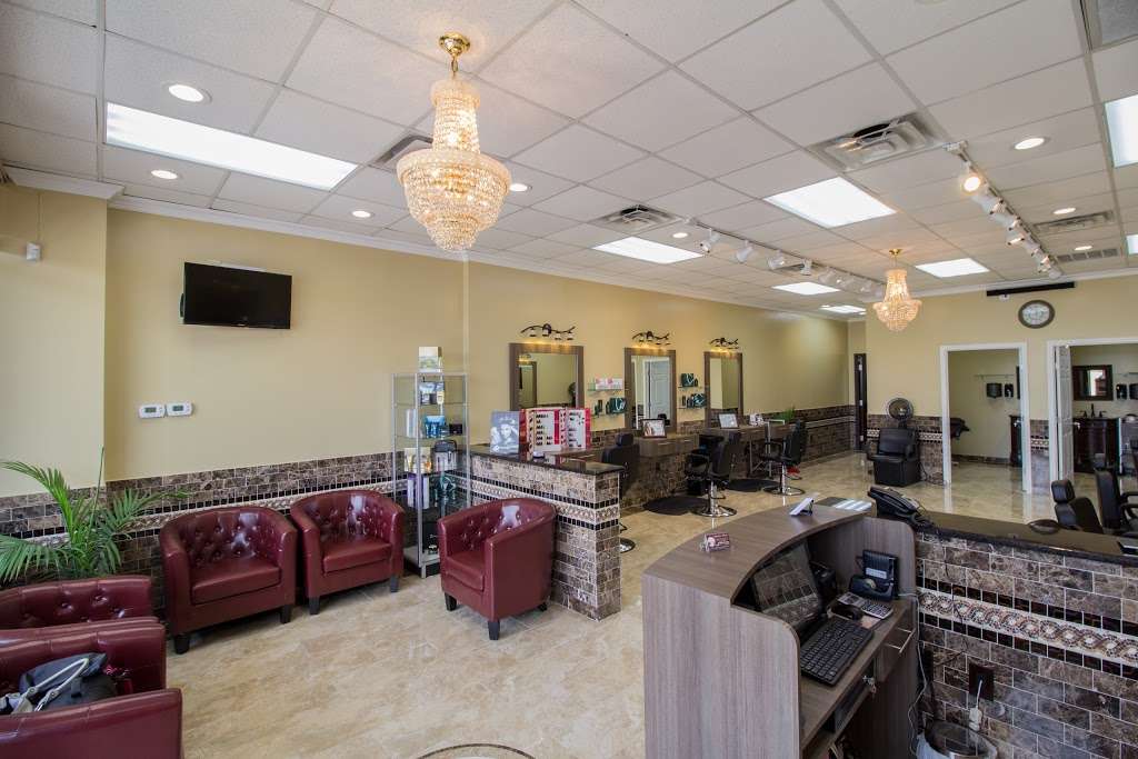 Creative Style | 2000 Old Denton Rd #112, Carrollton, TX 75006, USA | Phone: (972) 466-1188