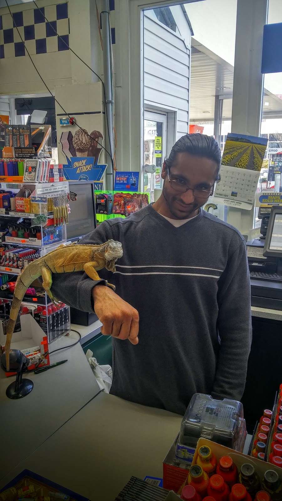 Pilot Flying J in 1470 US46, Ledgewood, NJ 07852, USA