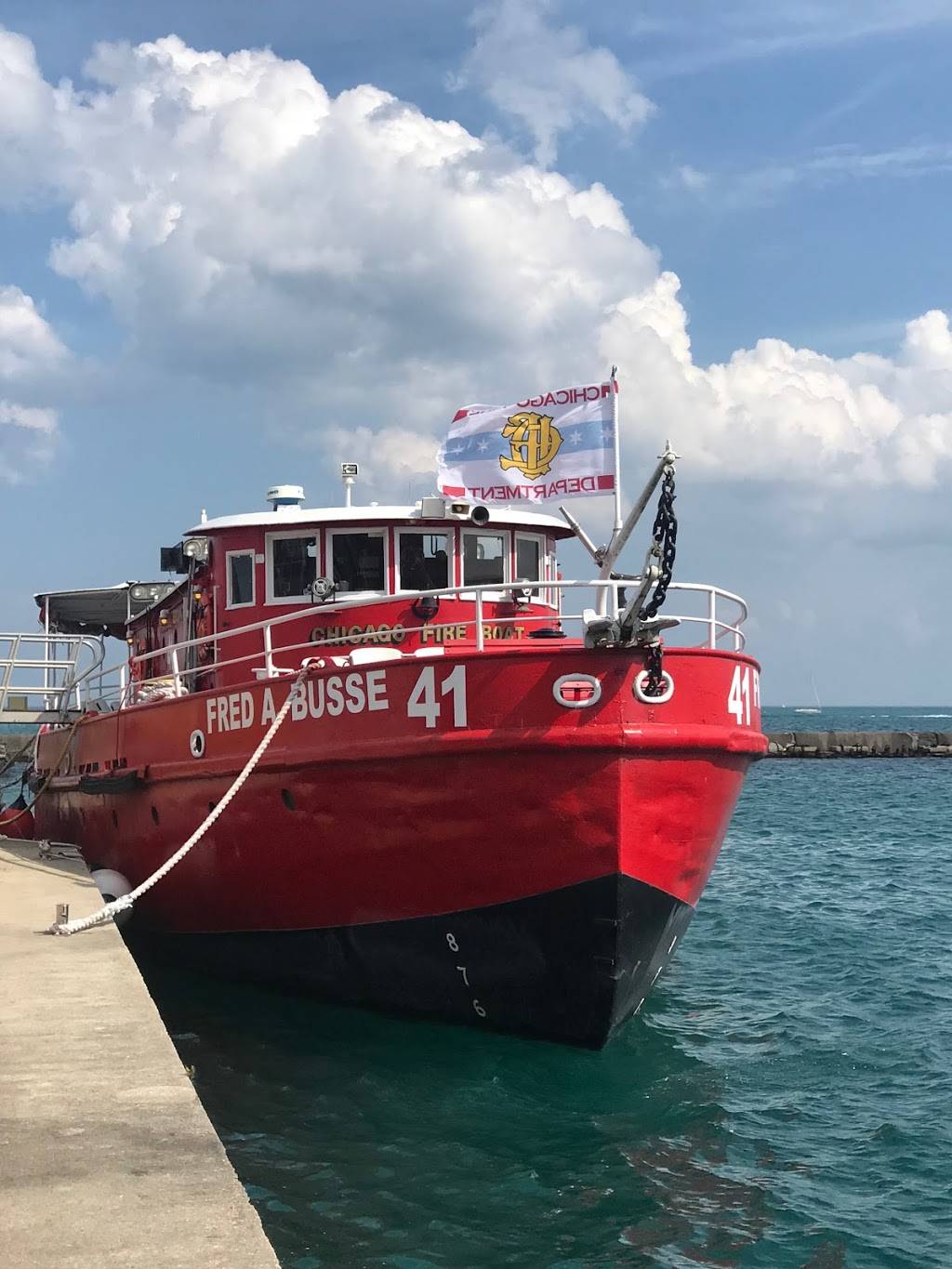 Chicago Fireboat Tours | 111 N Lake Shore Dr, Chicago, IL 60601, USA | Phone: (312) 919-3367