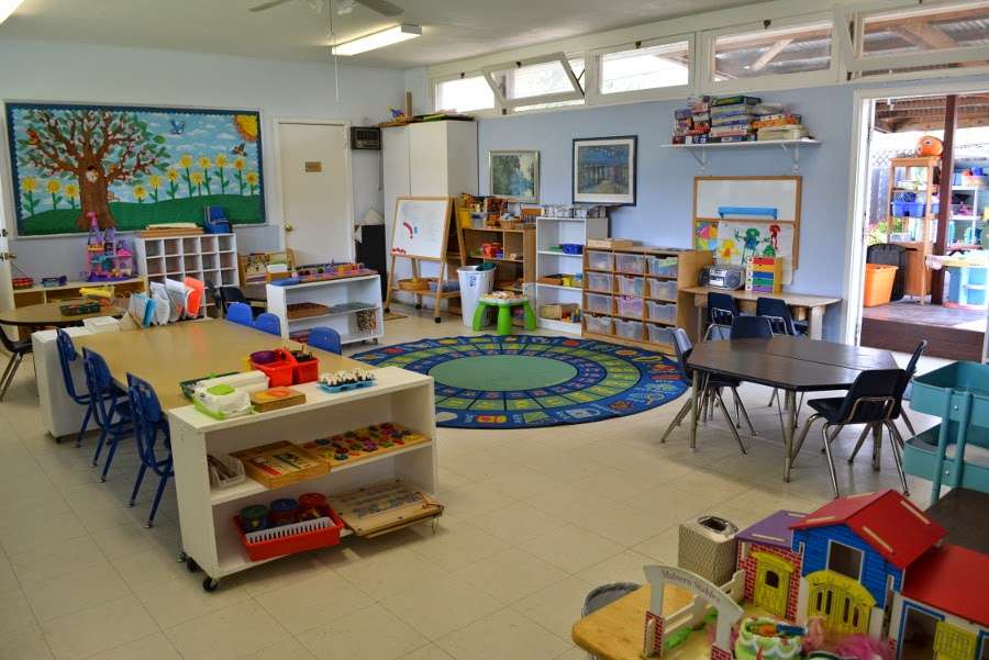 The Redwoods International Montessori Preschool & Kindergarten | 2000 Woodside Rd #3, Redwood City, CA 94061, USA | Phone: (650) 366-9859