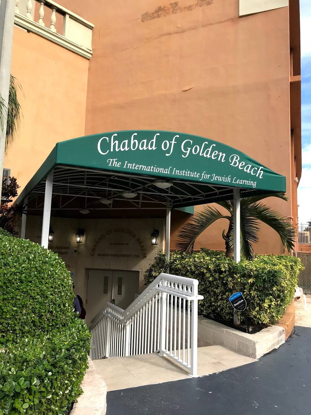 Chabad of Golden Beach | 19201 Collins Ave, Sunny Isles Beach, FL 33160, USA | Phone: (305) 705-0773