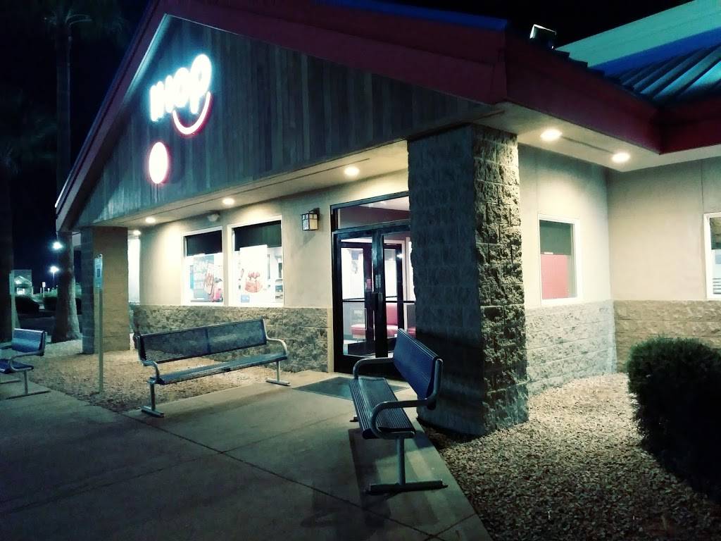 IHOP | 2501 N 44th St, Phoenix, AZ 85008 | Phone: (602) 808-9380