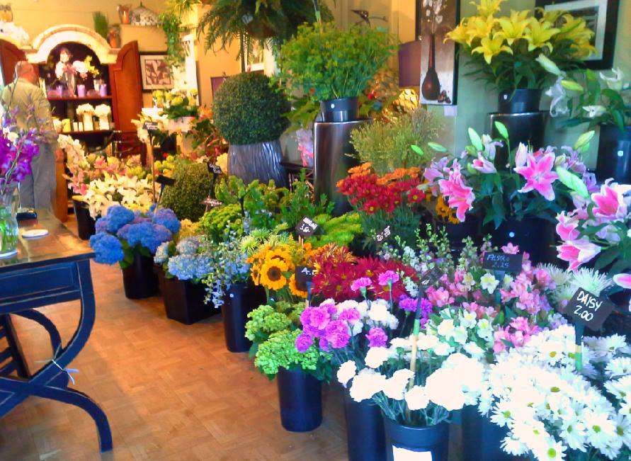 The Greenhouse Florist & Garden Center | 1778, 206 Norwood Ave, Oakhurst, NJ 07755, USA | Phone: (732) 531-4818