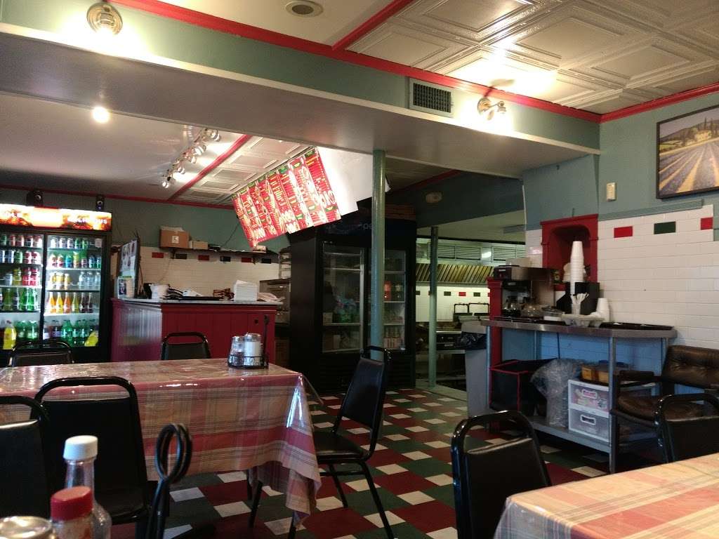 Burritos Pizza & Grill 2 | 617 Chestnut St, Lynn, MA 01904, USA | Phone: (781) 780-9101