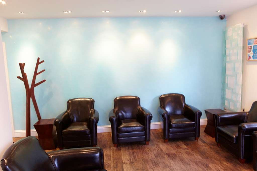 Elegance Dental | Nr, Vintage Court, Cambridge Rd, Puckeridge, Ware SA11 1SA, UK | Phone: 01920 821579