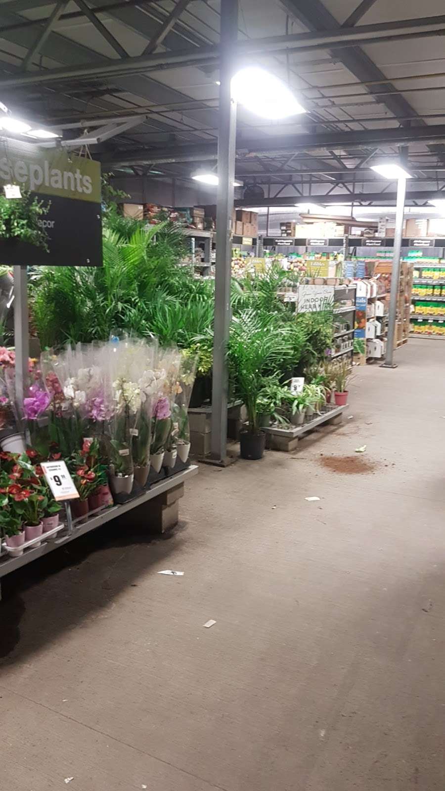 Garden Center at The Home Depot | 7605 Tonnelle Ave, North Bergen, NJ 07047, USA | Phone: (201) 868-8125