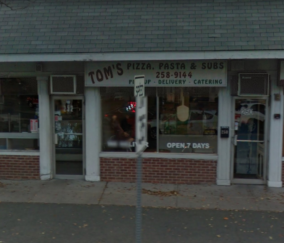 Toms Pizza Pasta & Subs | 250 Mountain Ave, Springfield Township, NJ 07081, USA | Phone: (973) 258-9144