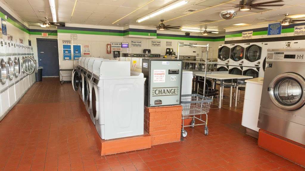 Quick Coin Laundry | 3606 E College Ave, Cudahy, WI 53110, USA | Phone: (414) 482-7476