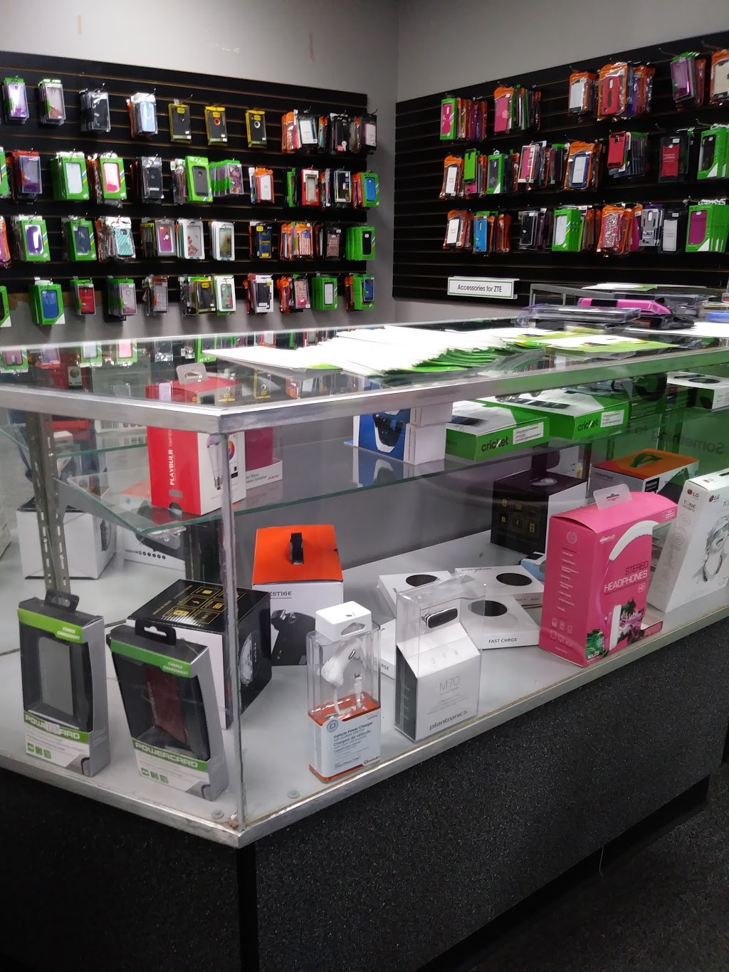 Cricket Wireless Authorized Retailer | 1087 Reading Rd, Mason, OH 45040, USA | Phone: (513) 770-0400