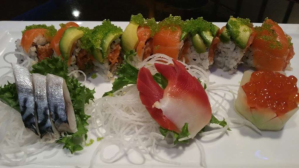 Show Win Japanese Cuisine | 2848, 325 Fort Salonga Rd, Northport, NY 11768 | Phone: (631) 261-6622