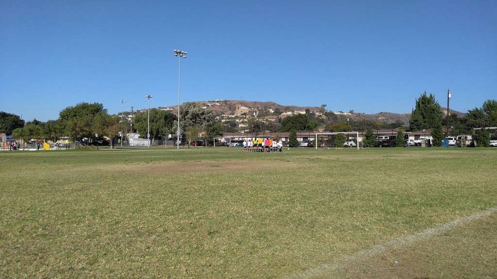 Las Piedras Park | Santa Paula, CA 93060, USA | Phone: (805) 933-4226