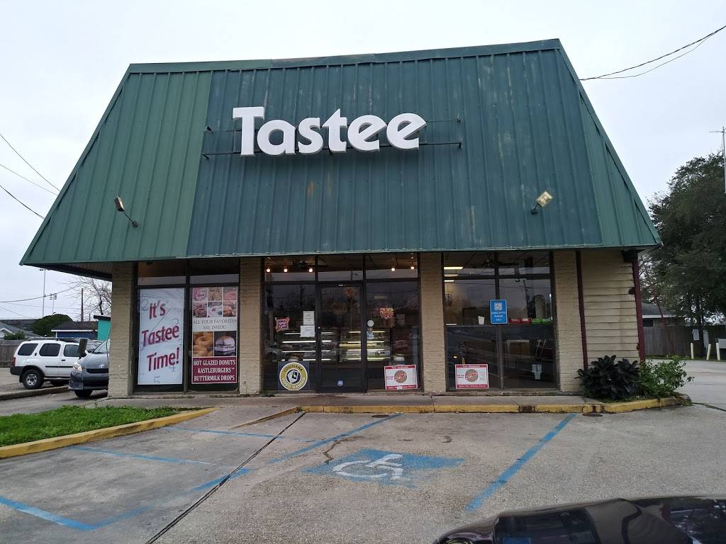 Tastee Donuts | 816 Clearview Pkwy, Metairie, LA 70001, USA | Phone: (504) 885-7566