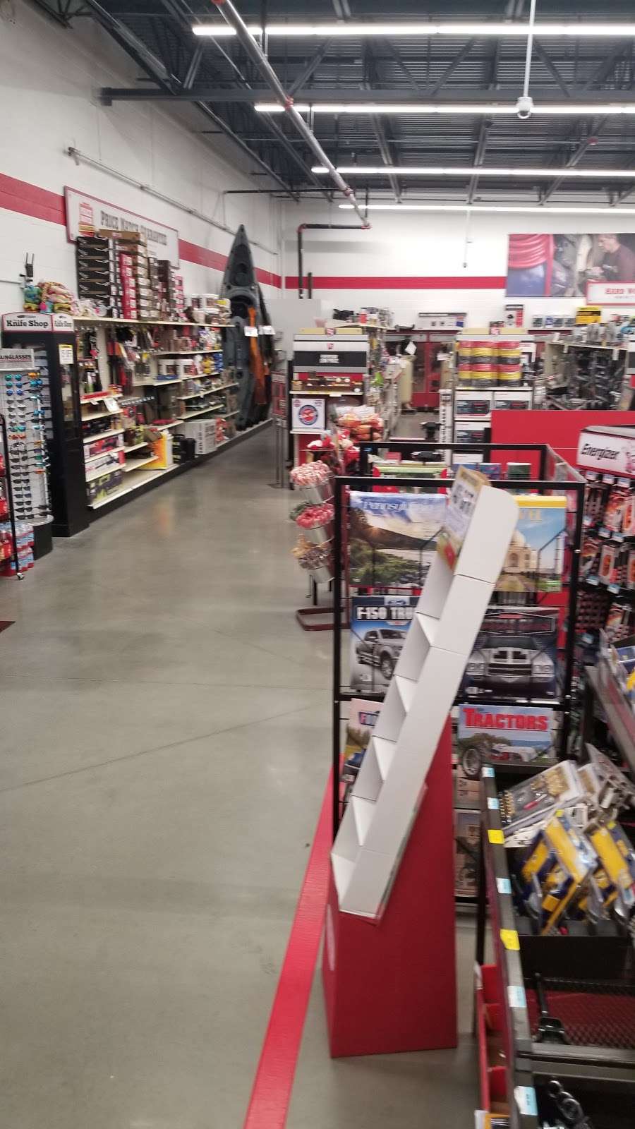 Tractor Supply Co. | 815 Newark Rd, Toughkenamon, PA 19374 | Phone: (610) 268-3333