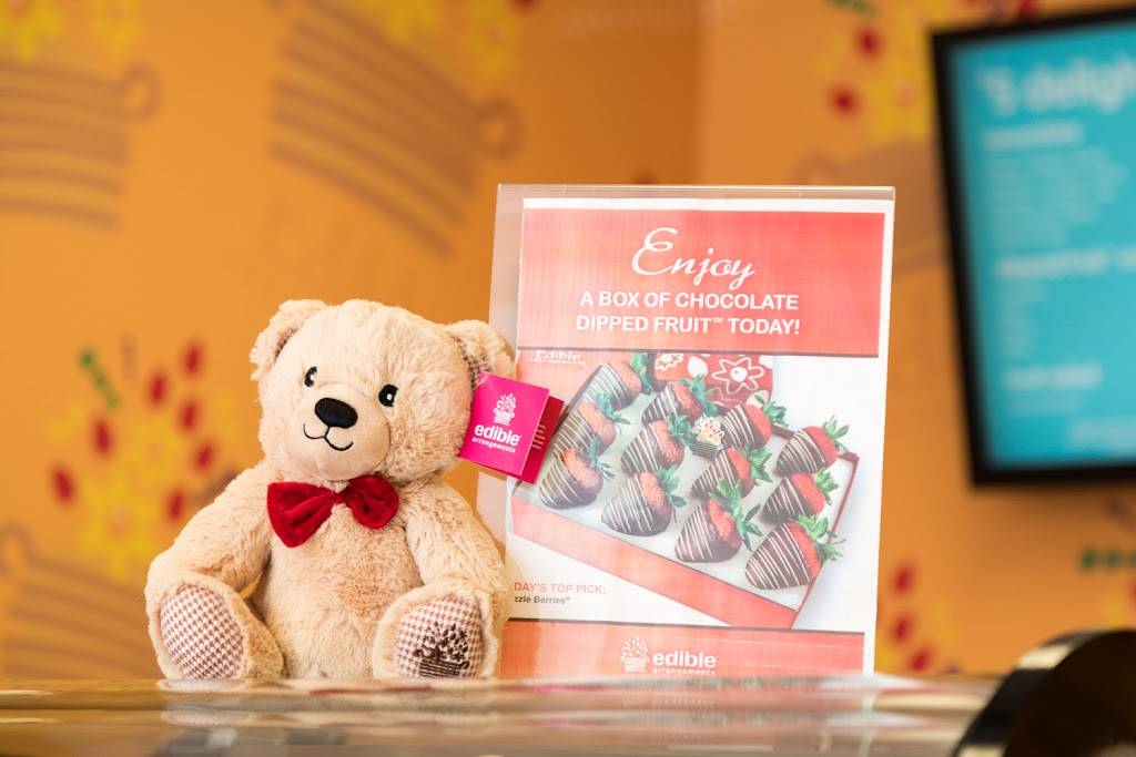 Edible Arrangements | 2820 Interstate 45 N Suite 500, Conroe, TX 77303, USA | Phone: (936) 756-6633