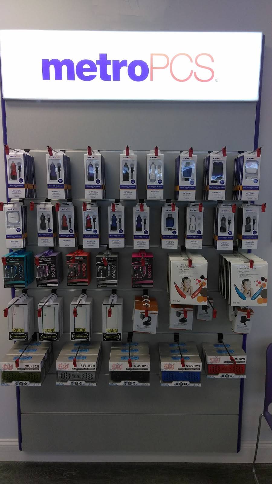 Metro by T-Mobile | 421 Chapanoke Rd Ste 167, Raleigh, NC 27603, USA | Phone: (984) 200-4025