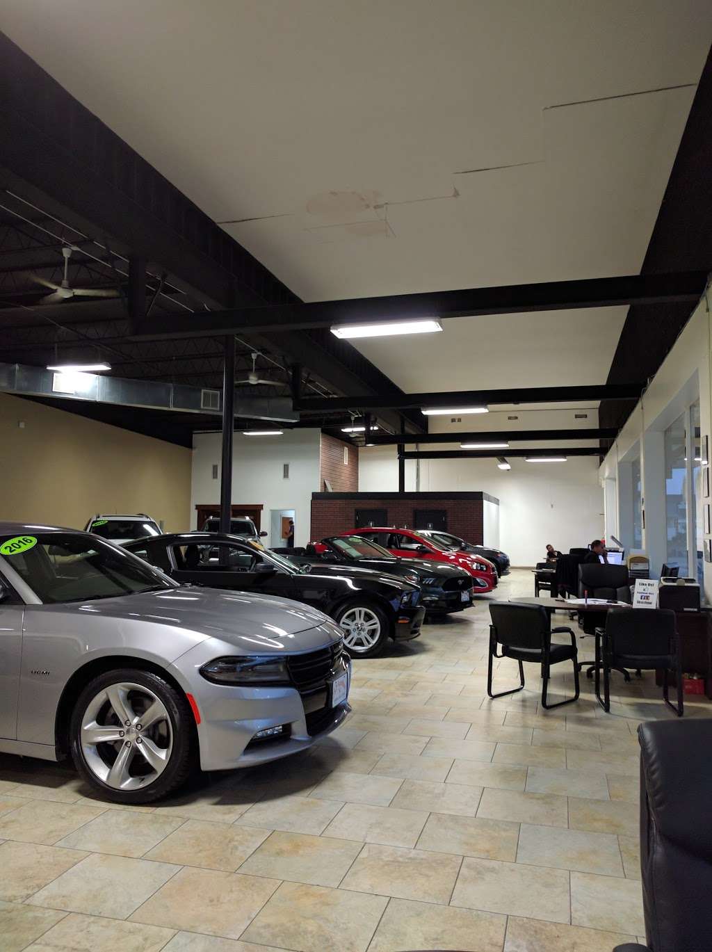 J & S AutoHaus Six | 1853 Burlington-Mount Holly Rd, Mt Holly, NJ 08060, USA | Phone: (609) 518-0065