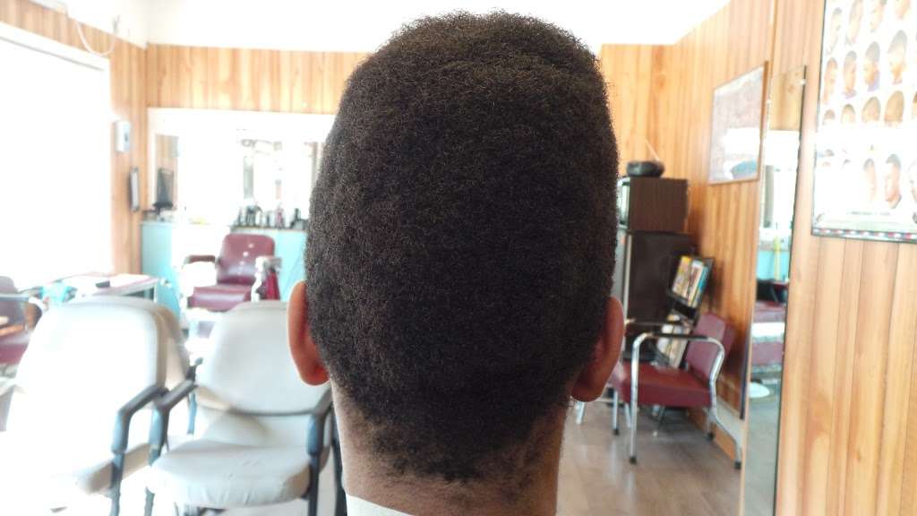 Kingdom Barber Lounge | 7128 Salem Fields Blvd, Fredericksburg, VA 22407 | Phone: (540) 693-0770