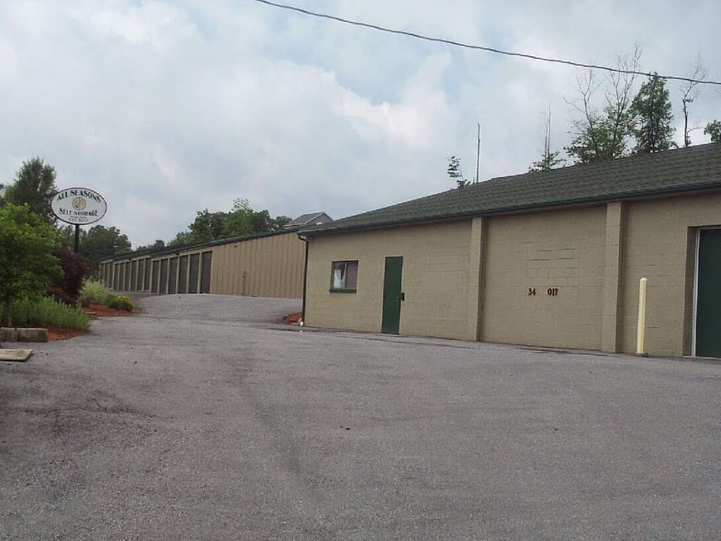 All Seasons Self Storage Inc | 391 Highland Ave Ext, Middletown, NY 10940, USA | Phone: (845) 342-5017