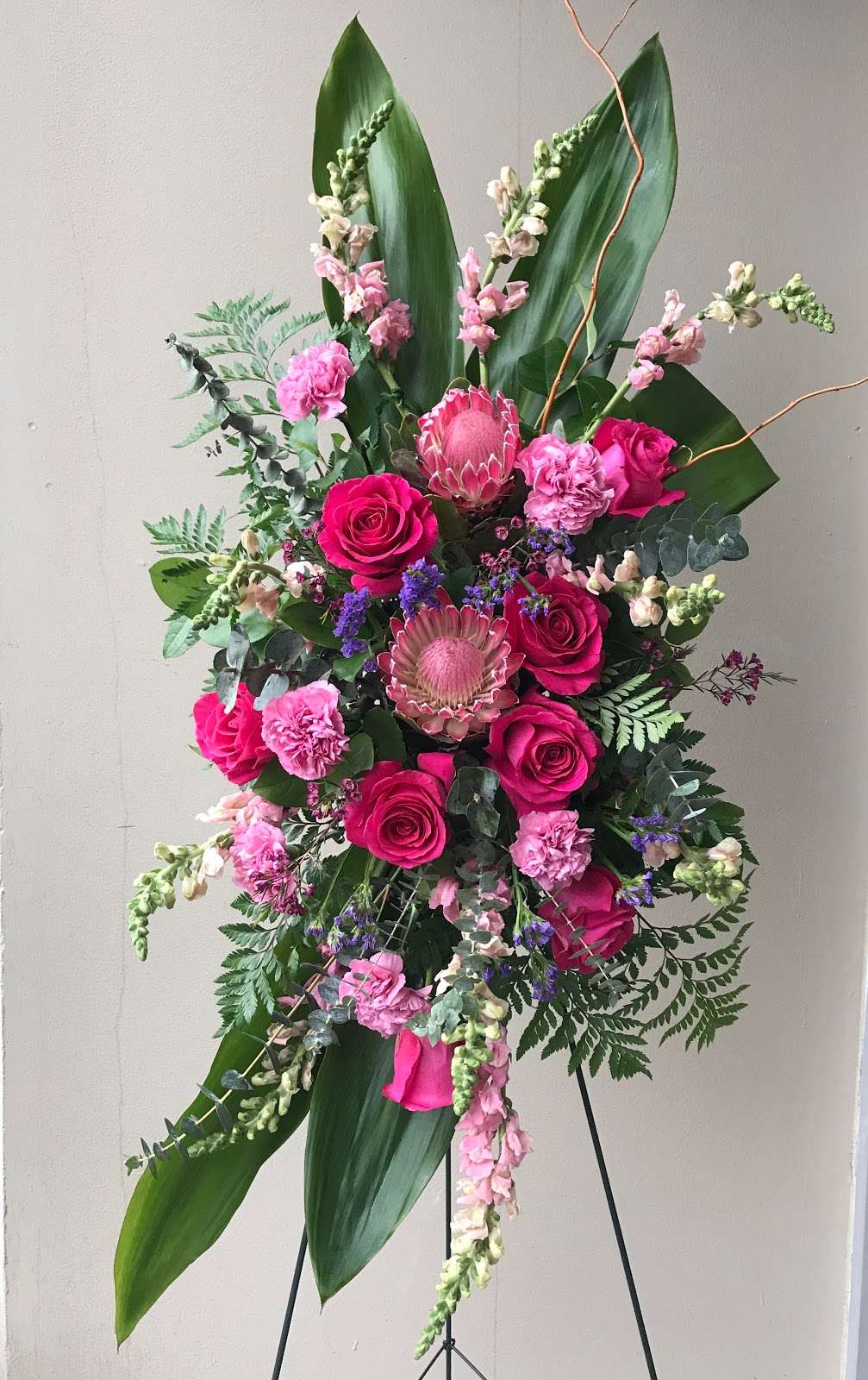 KC Events & Florals | 4350 Town Plaza Dr #205, Houston, TX 77045, USA | Phone: (713) 686-8808