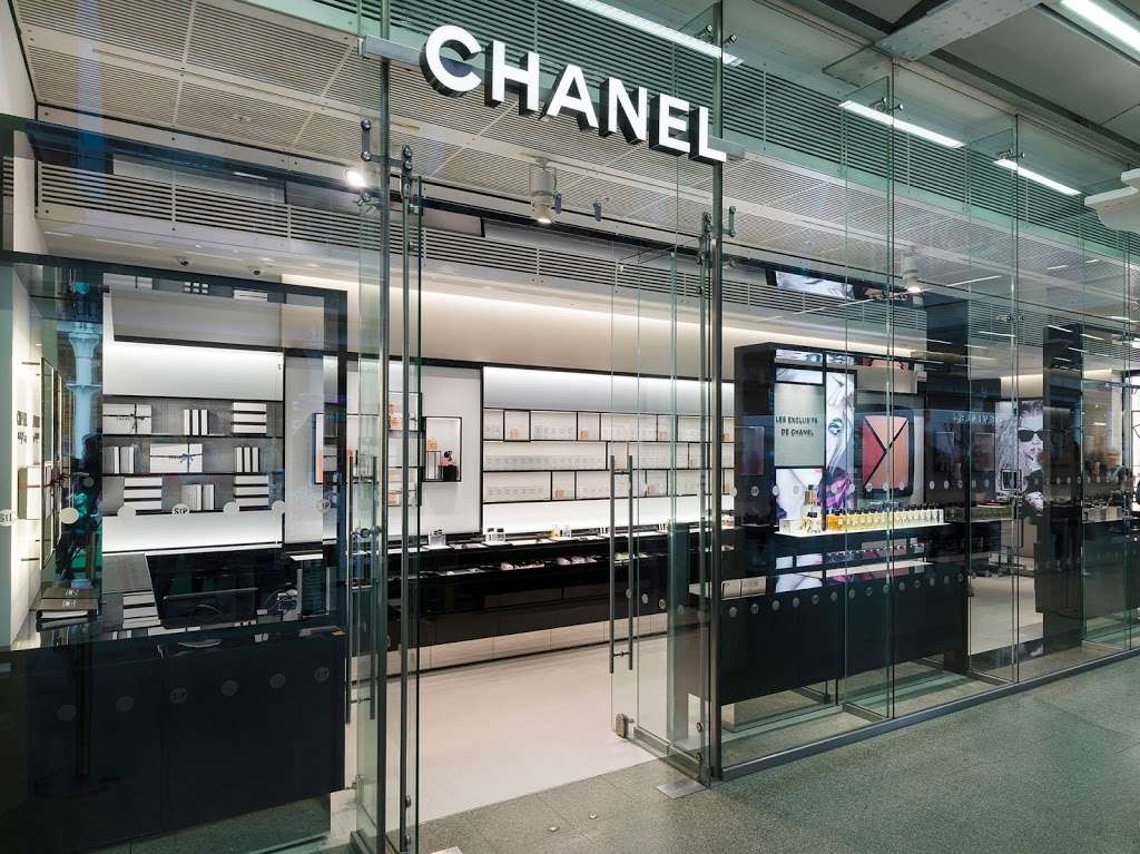 CHANEL | 37D, St Pancras International Station, Kings Cross, London N1C 4QL, UK | Phone: 020 3479 8958