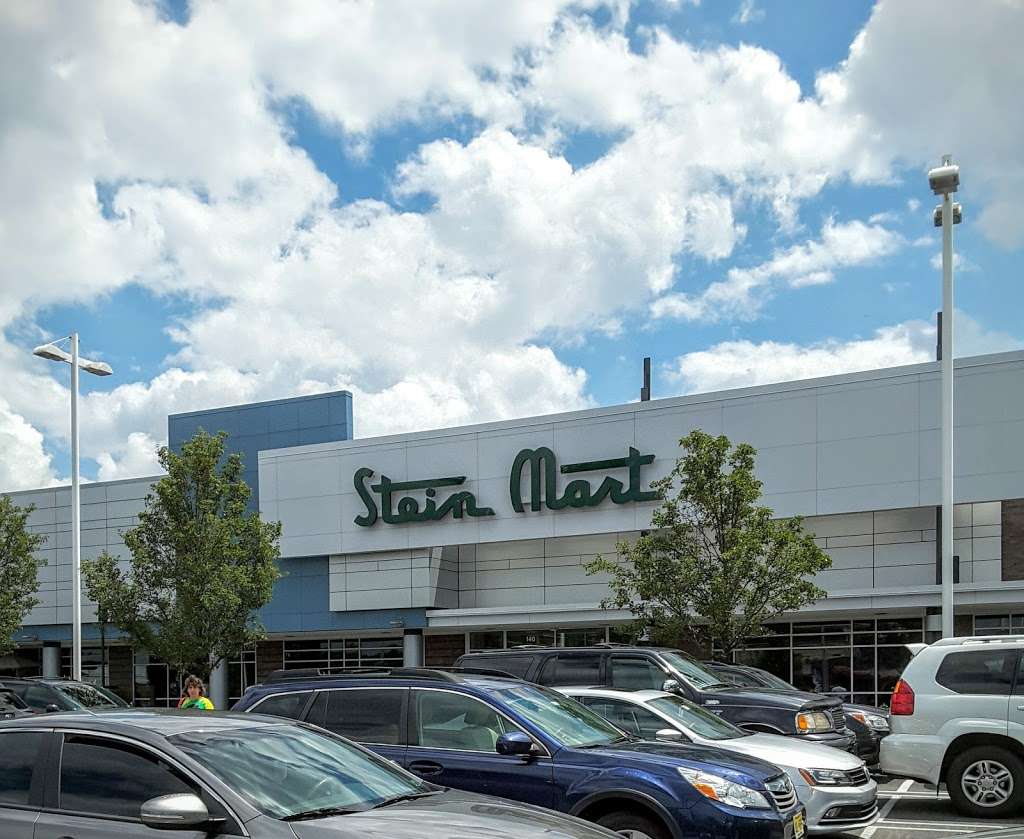 Stein Mart | 125 W Dekalb Pike #140, King of Prussia, PA 19406, USA | Phone: (610) 337-1384