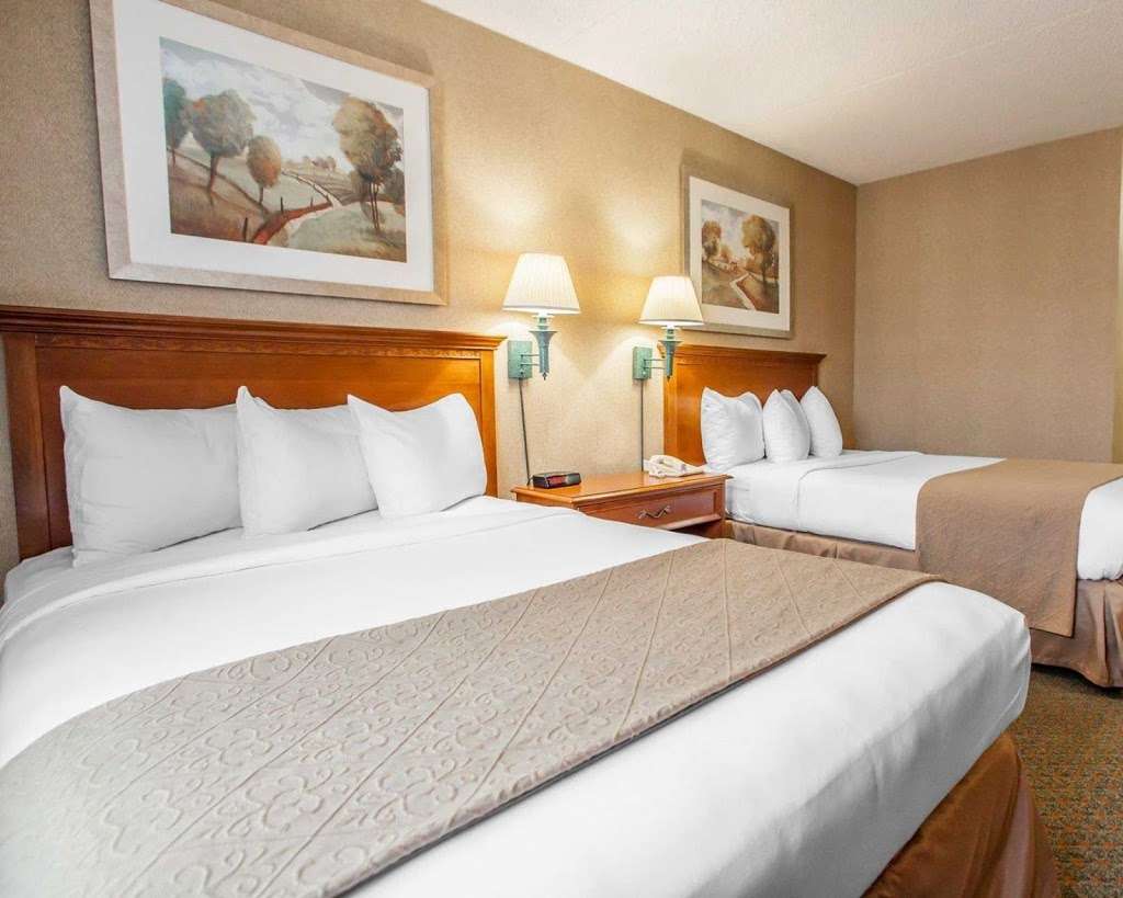 Quality Inn McGuire AFB - Fort Dix near Bordentown | 21 Wrightstown Cookstown Rd, Cookstown, NJ 08511, USA | Phone: (609) 723-6500
