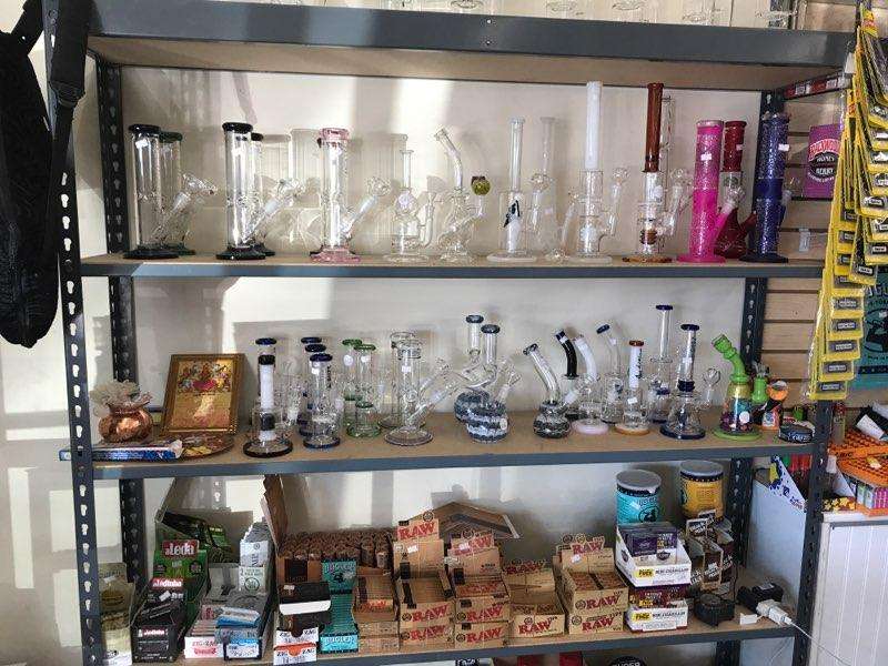 Smoke Shop & Water Ice Mart | 9477 Telegraph Rd, Pico Rivera, CA 90660, USA | Phone: (562) 608-1546