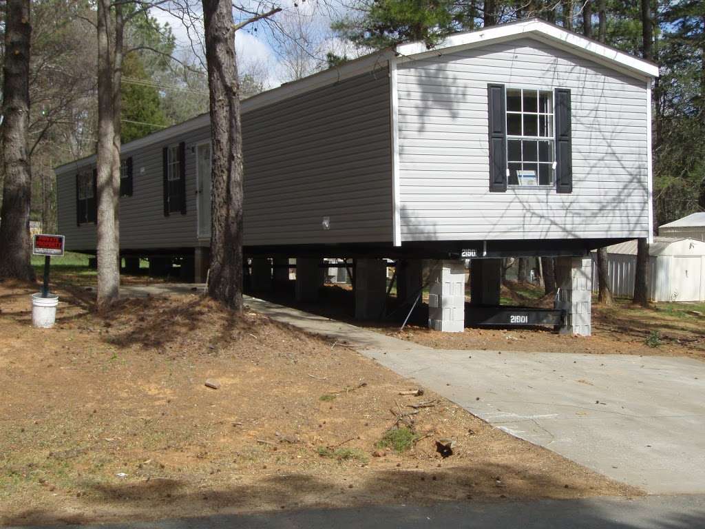 Kingswood Mobile Home Park | 315 Malcolm Ln, Charlotte, NC 28213 | Phone: (704) 596-8850