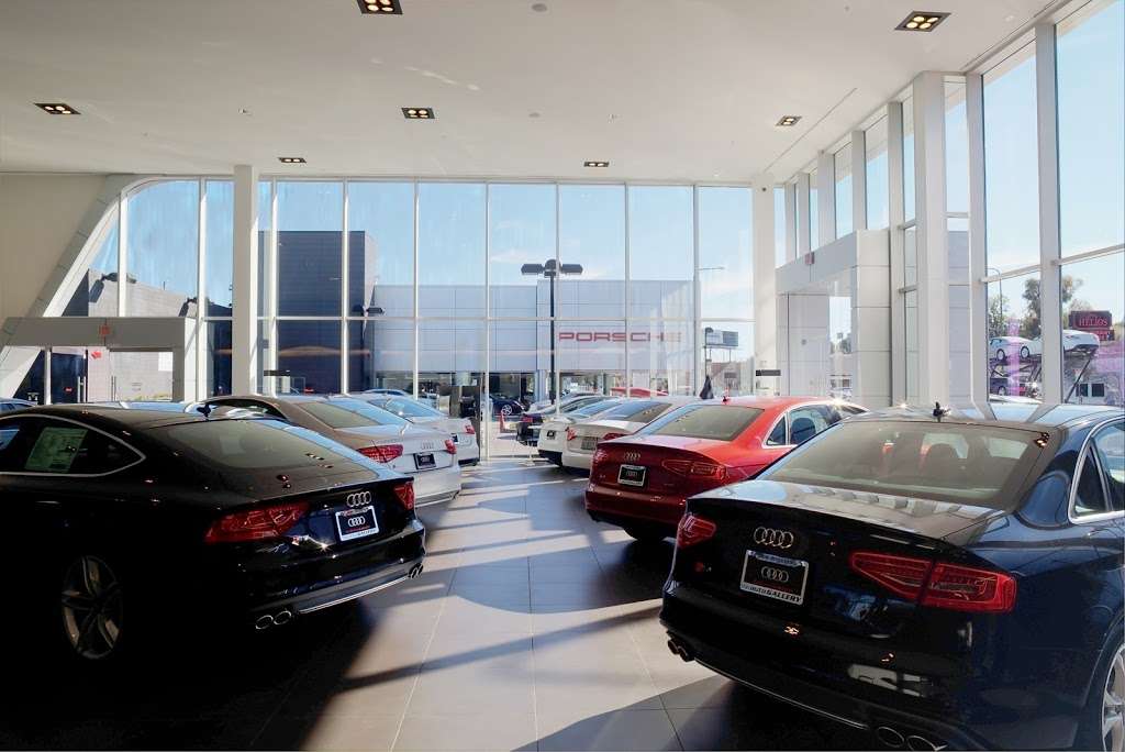 Audi Calabasas | 24650 Calabasas Rd, Calabasas, CA 91302, USA | Phone: (818) 574-3211