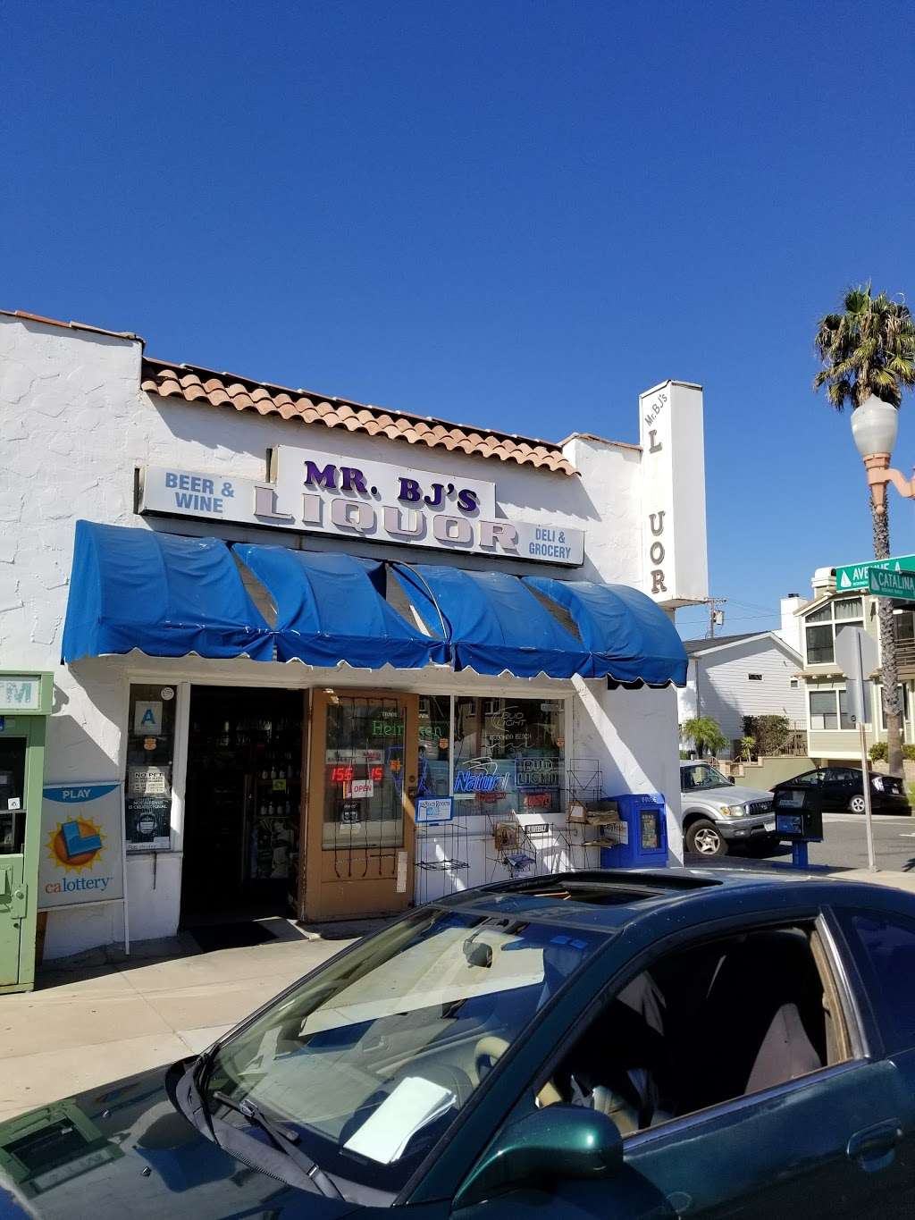 Mr B Js | 901 S Catalina Ave, Redondo Beach, CA 90277, USA | Phone: (310) 540-3873