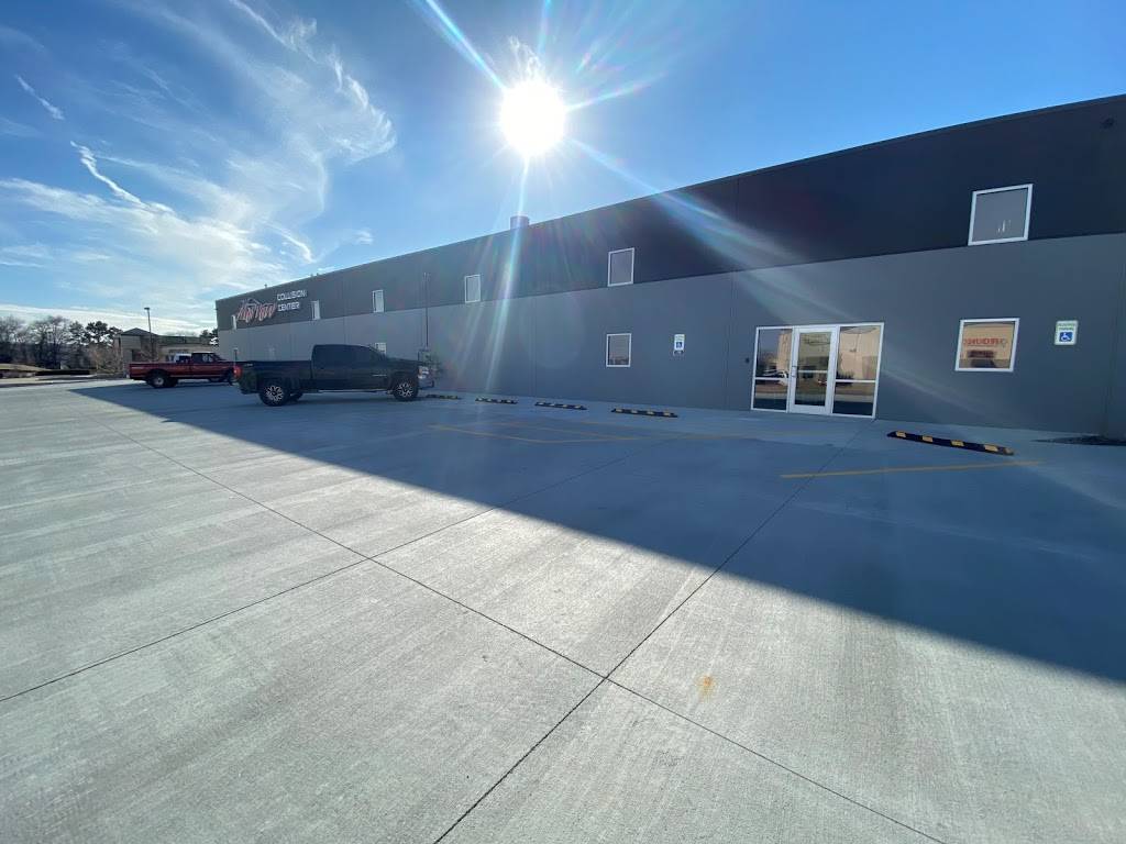 Morrow Collision Center Inc. N 83rd | 2801 N 83rd St, Lincoln, NE 68507, USA | Phone: (402) 477-2224