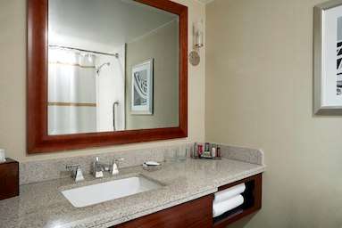 Westchester Marriott | 670 White Plains Rd, Tarrytown, NY 10591, USA | Phone: (914) 631-2200