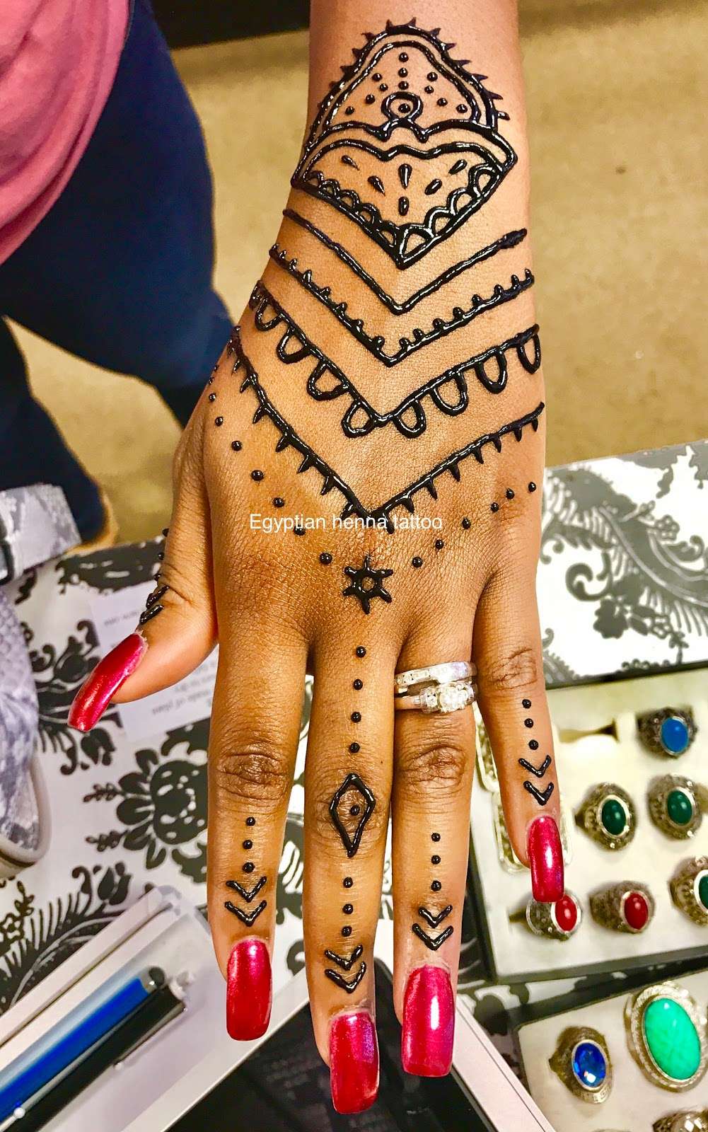 Egyptian Gifts & Henna Tattoos | #418, 5770 W Irlo Bronson Memorial Hwy, Kissimmee, FL 34746, USA | Phone: (407) 960-8247