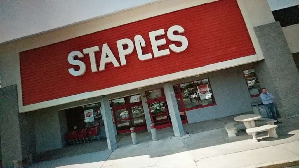 Staples | 767 N Delsea Dr, Glassboro, NJ 08028 | Phone: (856) 307-1573