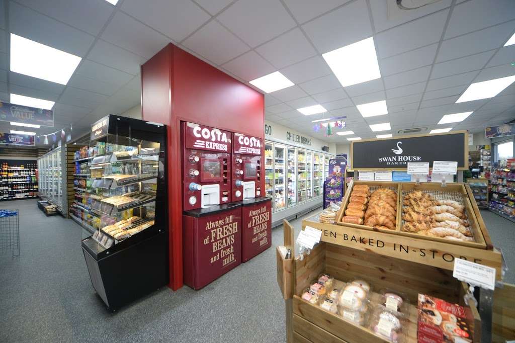 Shell Abridge (Ravens Budgens Abridge) | 91 London Rd, Abridge, Romford RM4 1XL, UK | Phone: 01992 815350