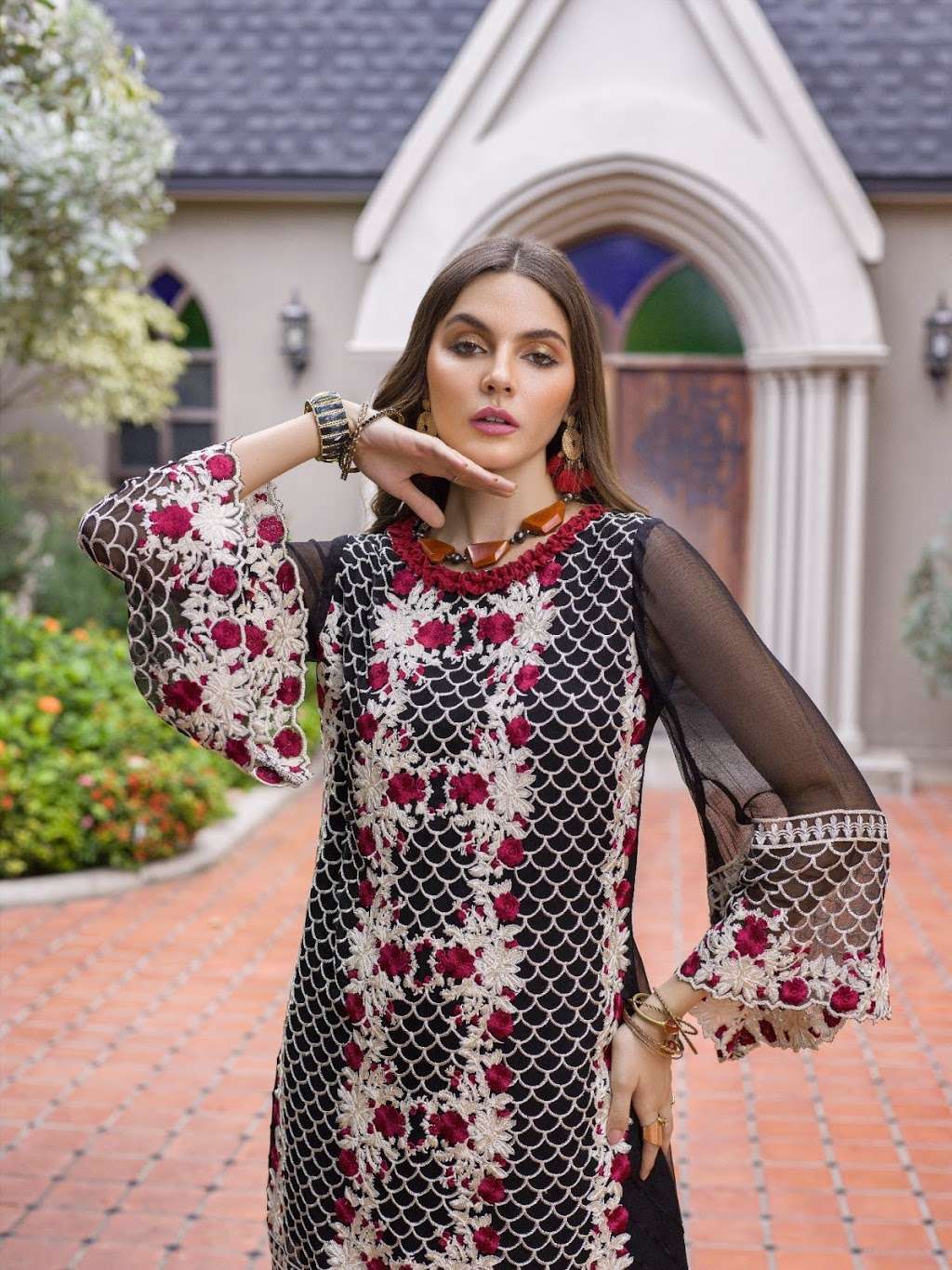 String and Thread - Houston | 3607 Hwy 6, Sugar Land, TX 77478, USA | Phone: (281) 325-0699