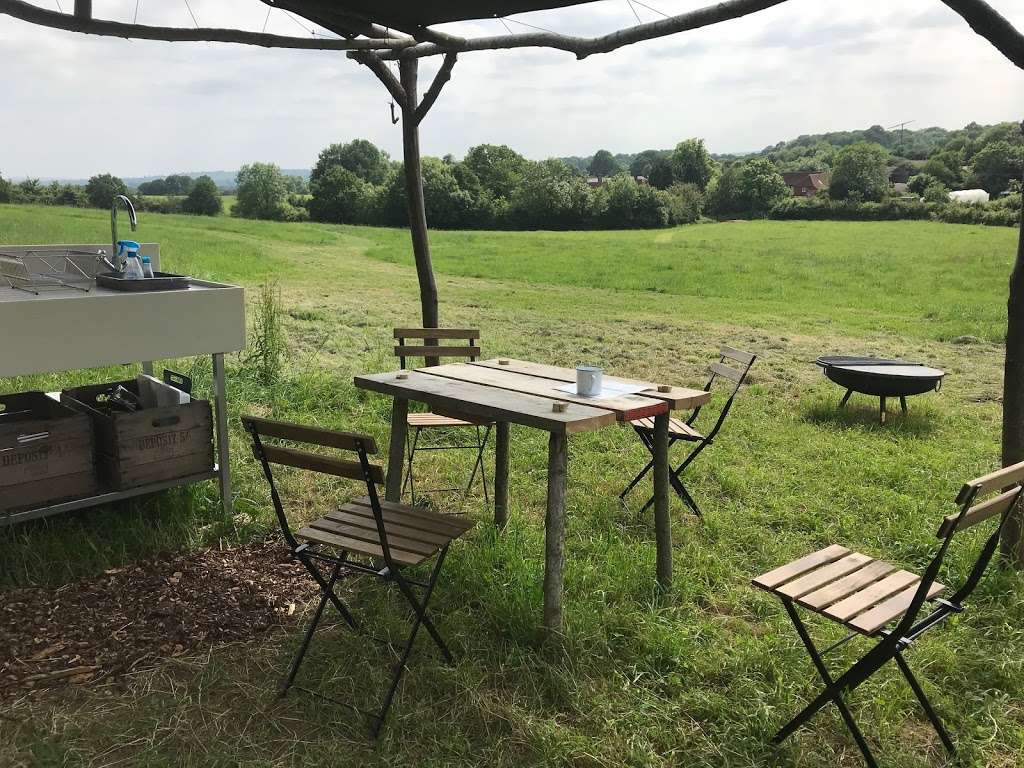 Free Range Glamping | Bore Pl, Chiddingstone, Edenbridge TN8 7AR, UK | Phone: 07796 305324