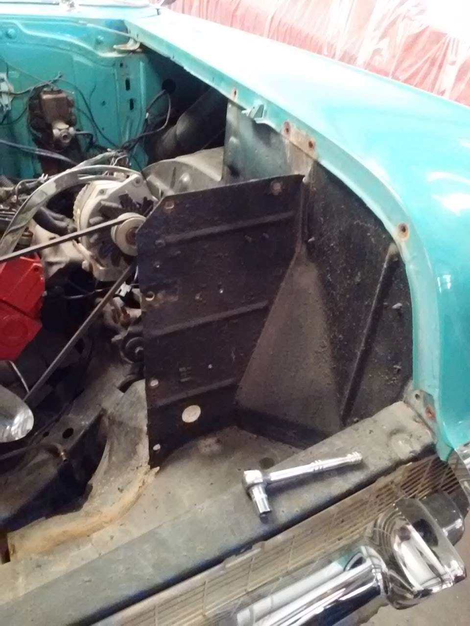 Old School Auto Parts & Service 17012A4 Darwin Ave, Hesperia, CA