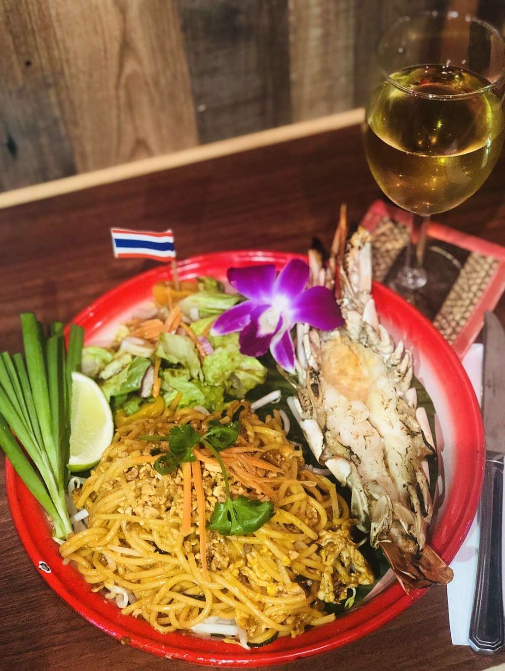 Legacy Thai Cuisine | 929 Main St Ste C, Pleasanton, CA 94566, USA | Phone: (925) 846-1091