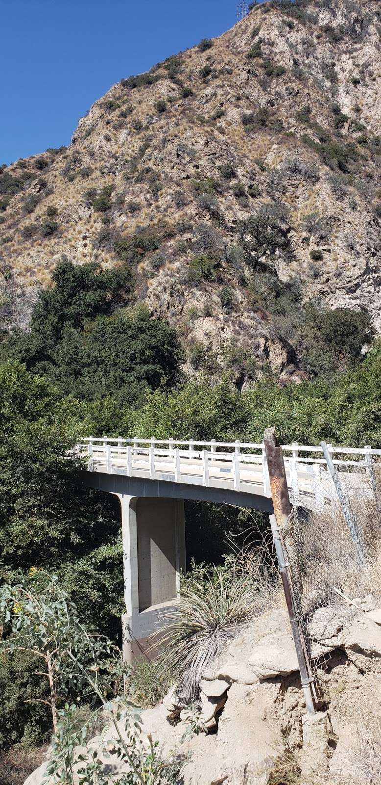 Walnut Canyon Trailhead | Unnamed Road, Pasadena, CA 91107, USA