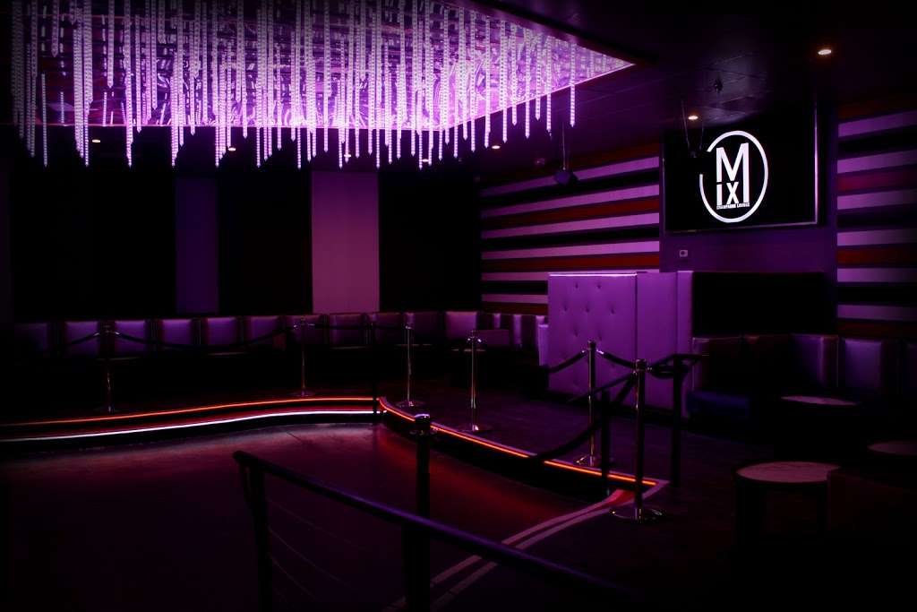 Mix Champagne Lounge | 4481 Ontario Mills Pkwy, Ontario, CA 91764, USA | Phone: (909) 476-7336