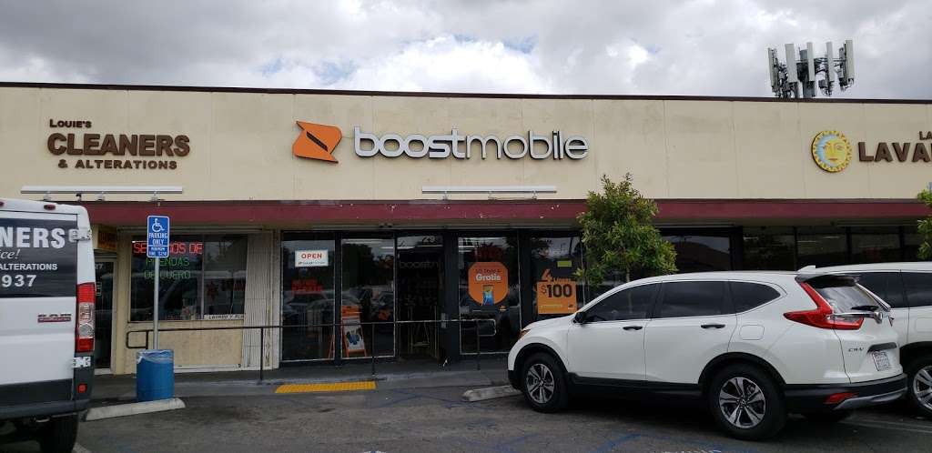 Boost Mobile | 10429 Laurel Canyon Blvd, Pacoima, CA 91331, USA | Phone: (818) 302-6927