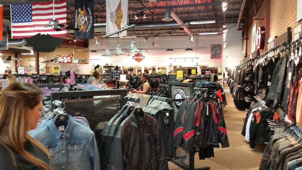 Calumet HarleyDavidson in 10350 Calumet Ave, Munster, IN 46321, USA