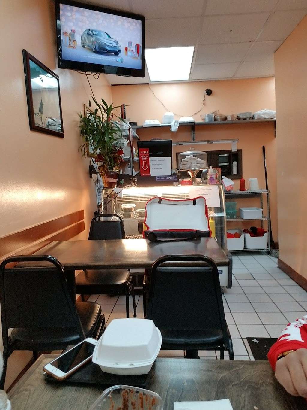 El Rinkoncito Peruano Restaurant | 501 Central Ave, Jersey City, NJ 07307, USA | Phone: (201) 963-4800