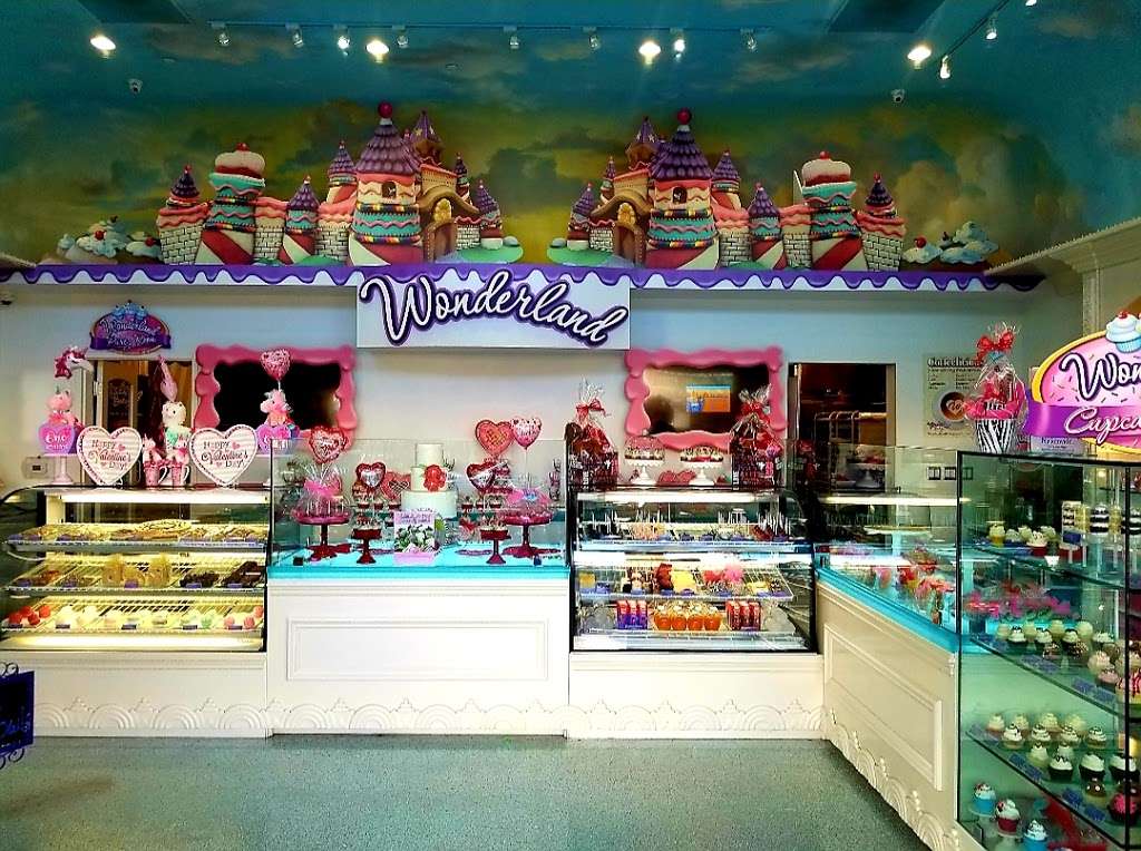 Wonderland Bakery | 2010 Festival Plaza Dr #150, Las Vegas, NV 89135, United States | Phone: (702) 363-3333