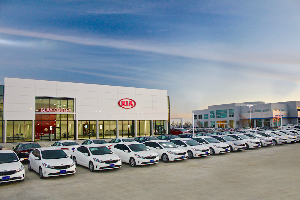 Clay Cooley Kia | 1247 E Airport Fwy, Irving, TX 75062, USA | Phone: (469) 373-8823