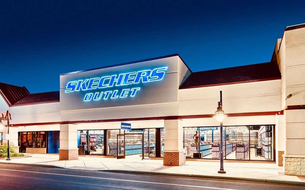 SKECHERS Factory Outlet | 1345 US-1, North Brunswick Township, NJ 08902, USA | Phone: (732) 227-0785